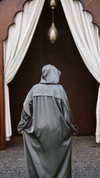 Prayer Abaya – Noor